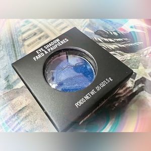 【NWT】MAC Eye Shadow 1.5 g — Dark Blue